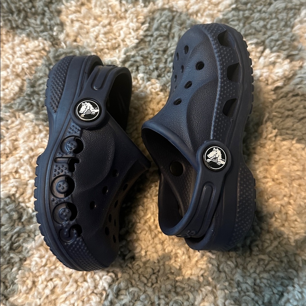 Navy Crocs - Picture 5 of 5